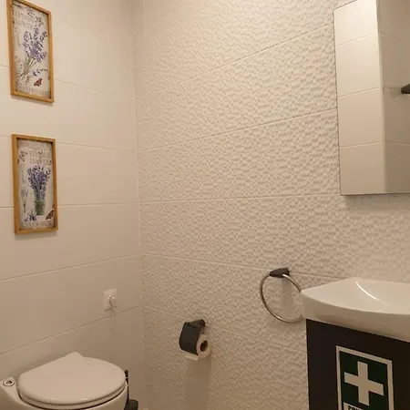 Altavista Penthouse T2 *